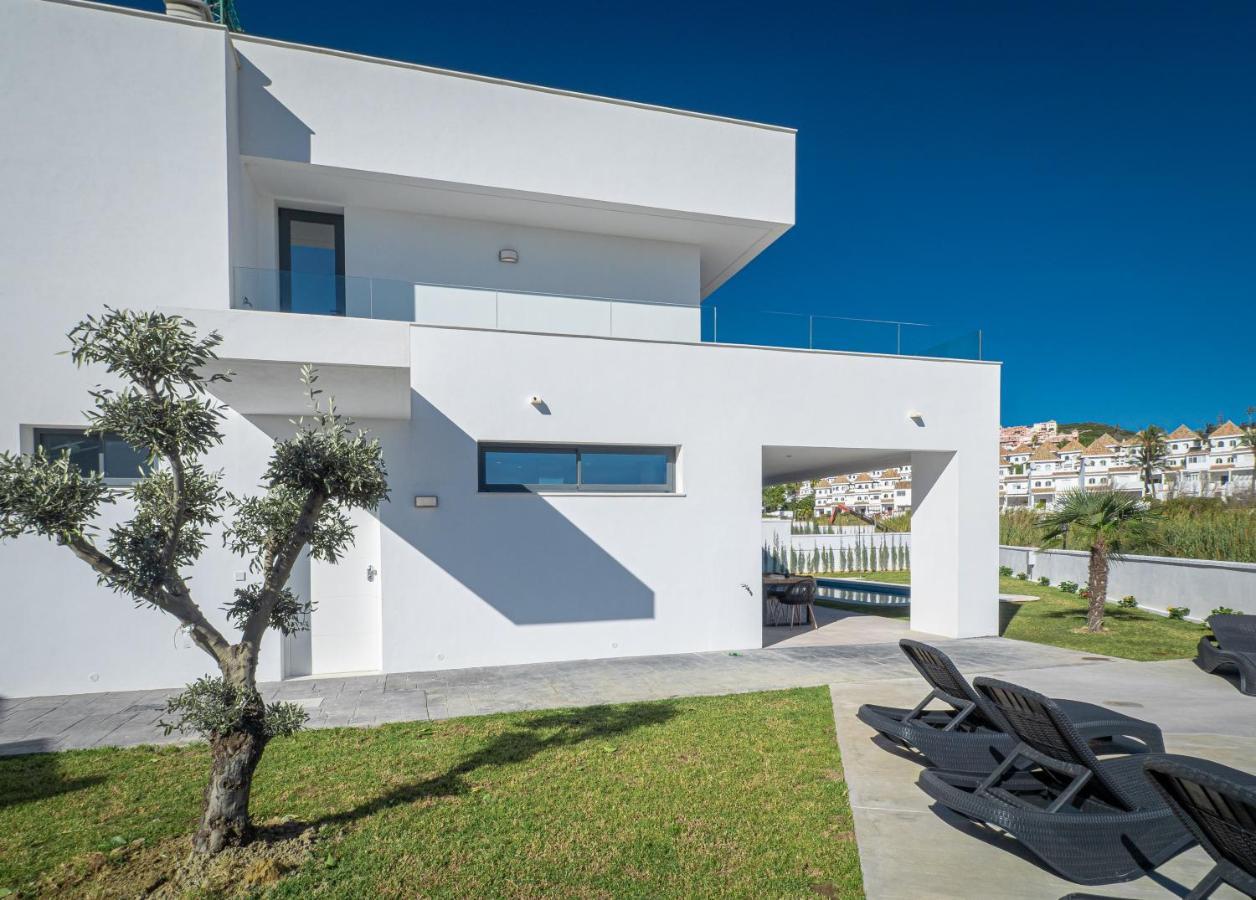 Villa Moderne Proche De La Mer Manilva Εξωτερικό φωτογραφία